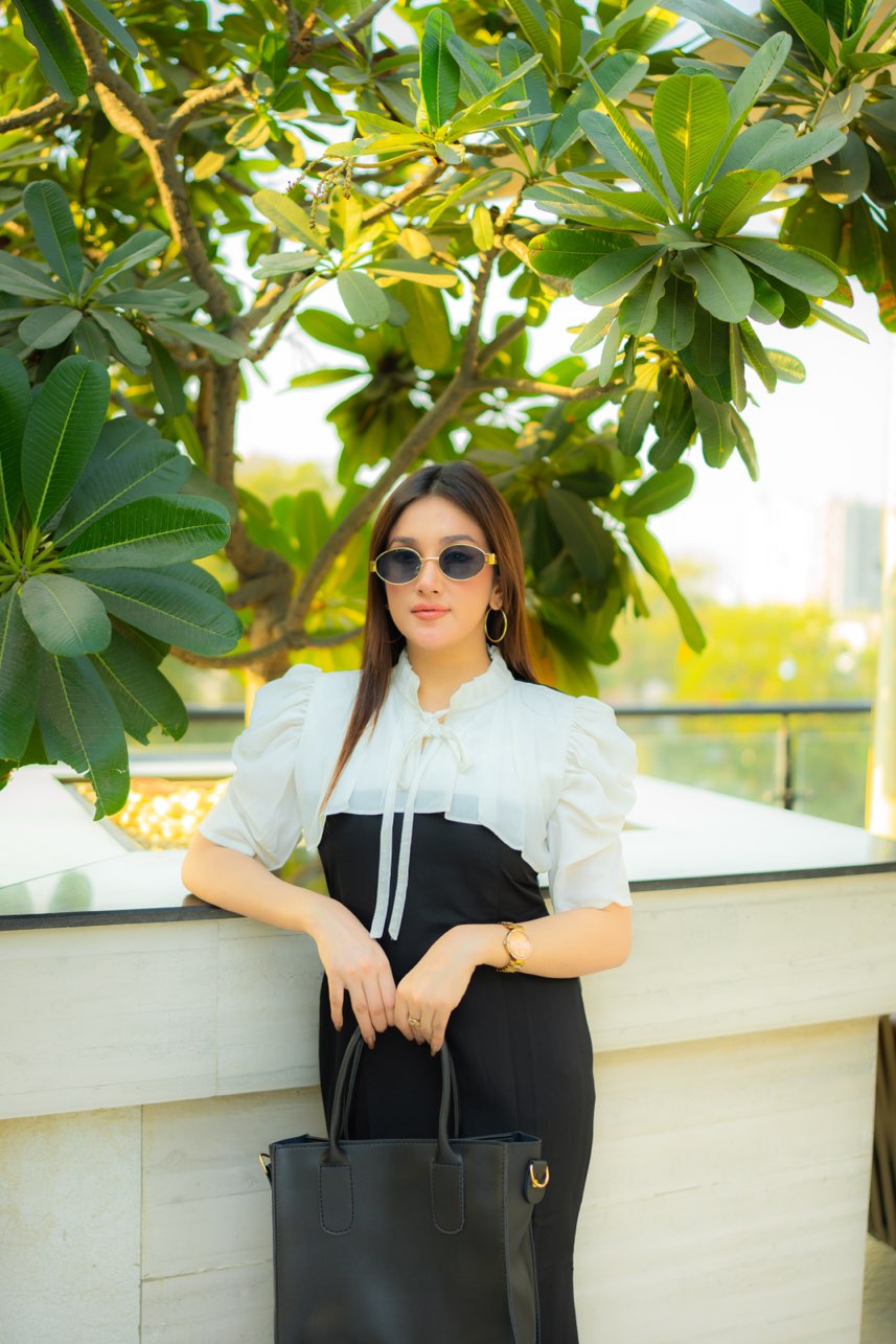 Monochrome Puff Sleeve Dress - Free Delivery